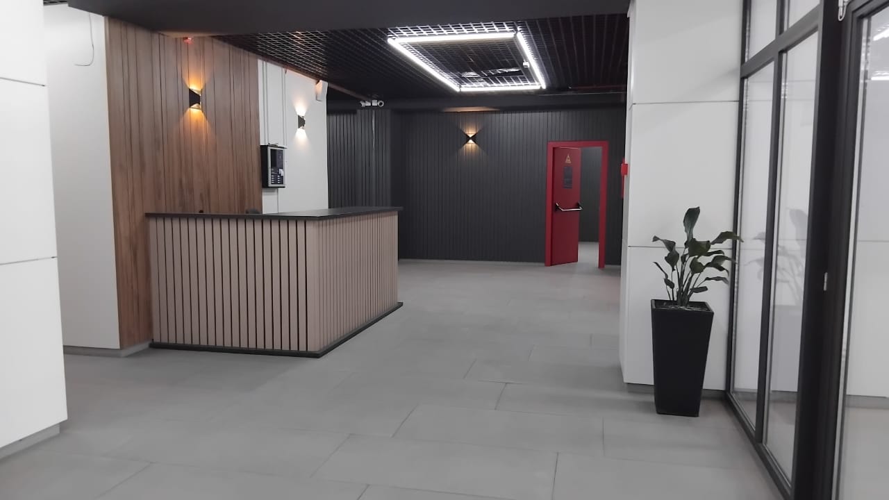 Rent Jikia 2b - Image 3