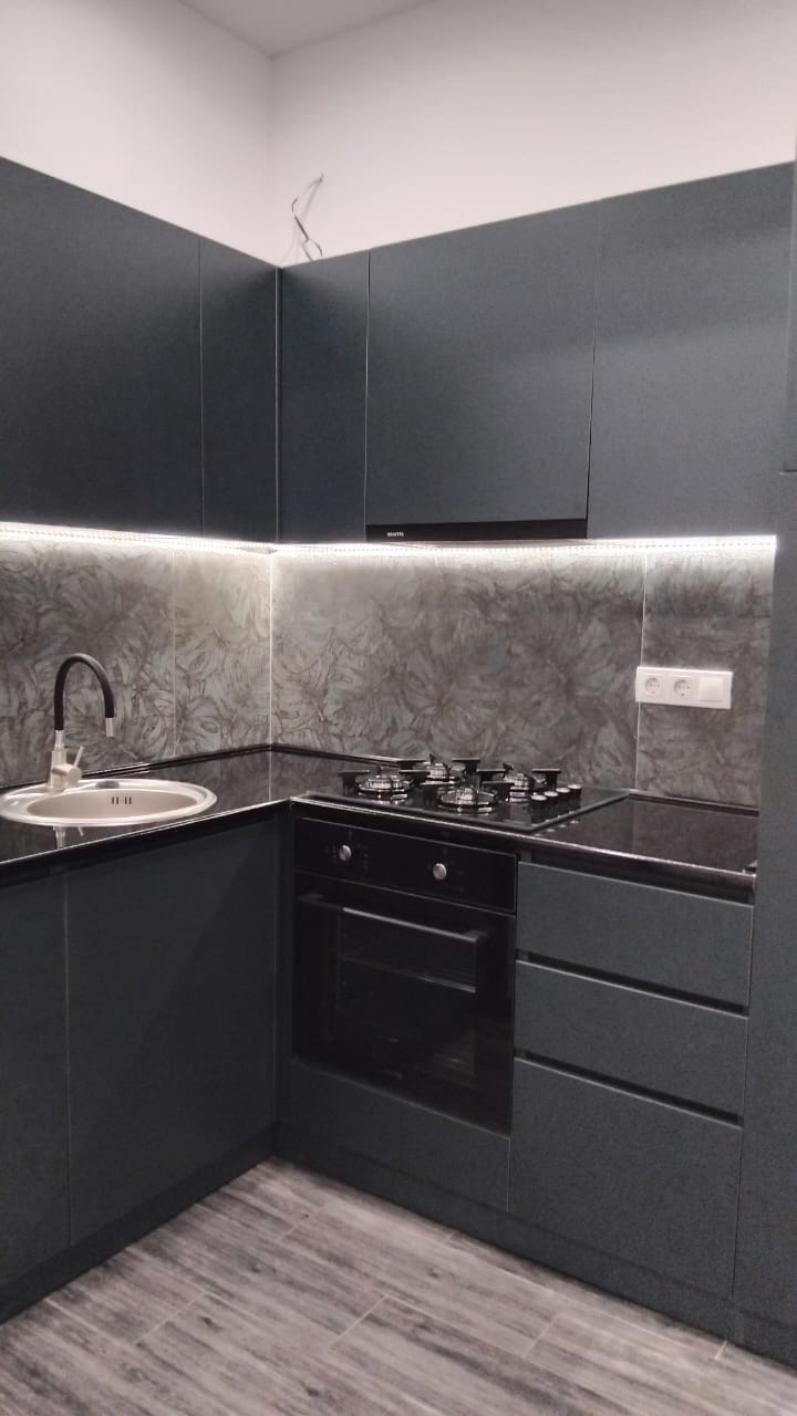 Rent Jikia 2b - Image 6