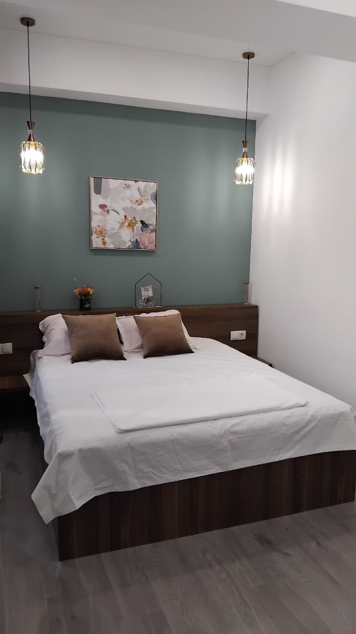 Rent Jikia 2b - Image 7