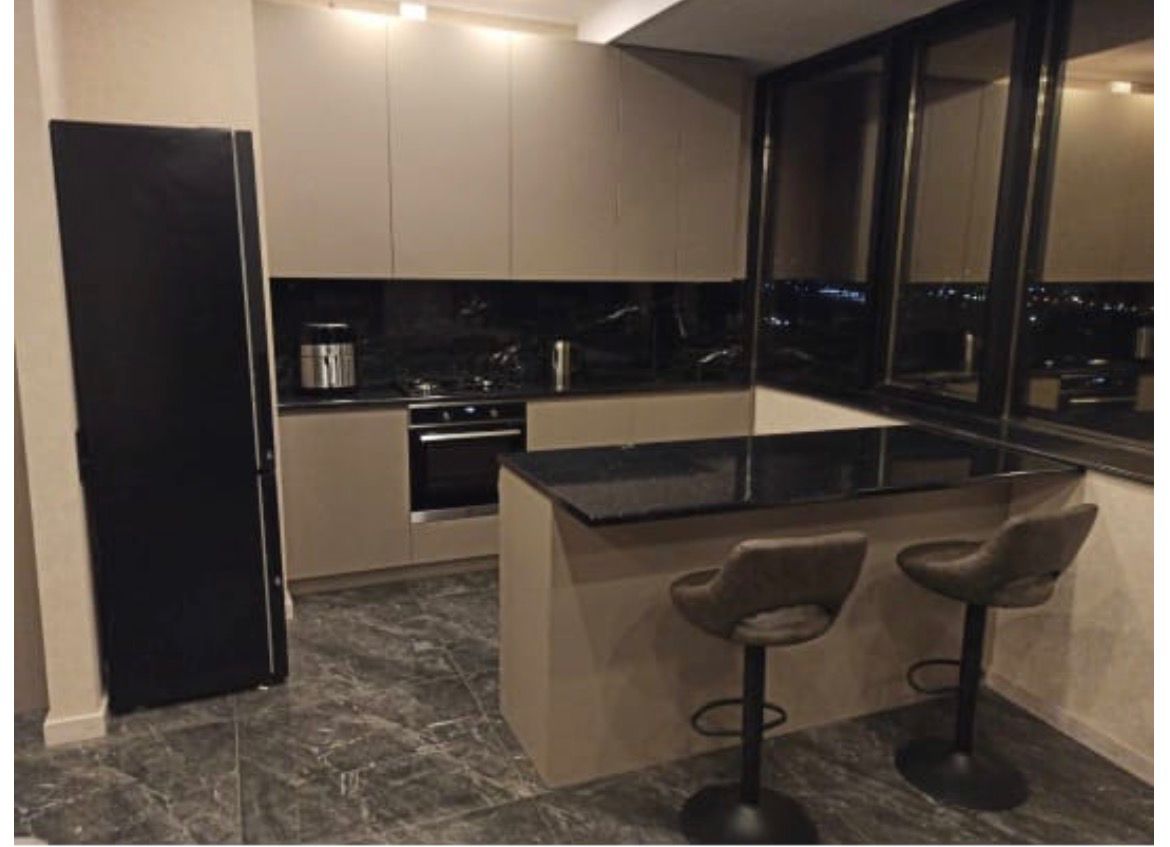 rent luxury flat - Image 1